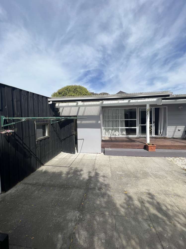 257 Estuary Road South New Brighton_20