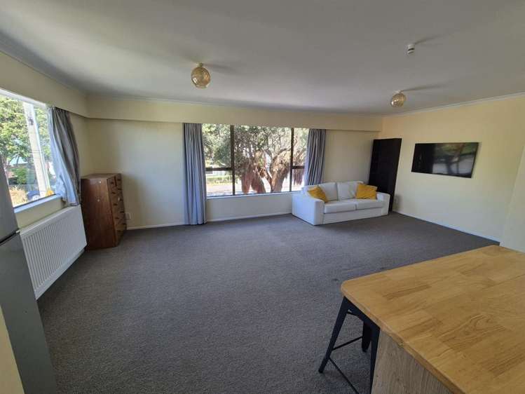 54 Oroua Street_0