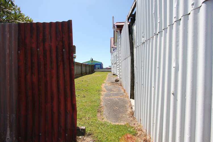 107 Bridge Street Bulls_14