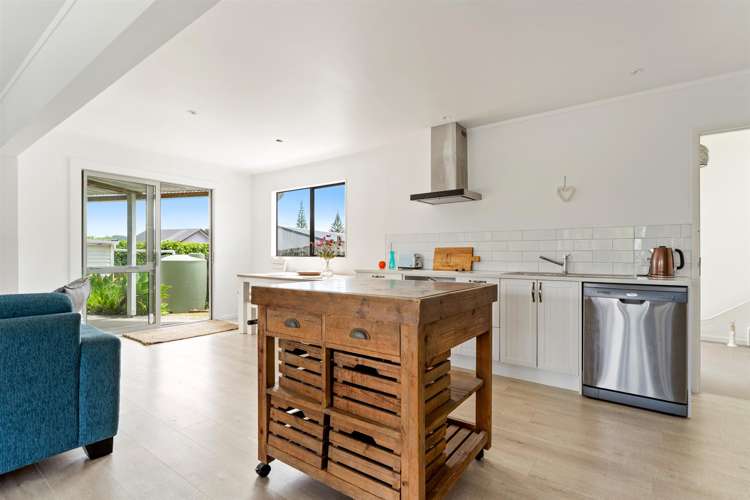 3 Caroline Heights Omaha_18