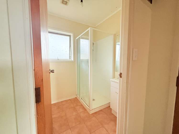 1/4 Illana Place Ranui_8