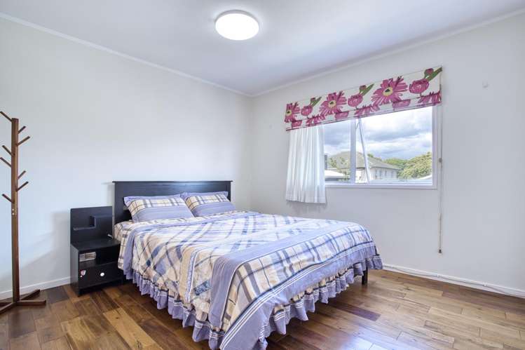 35 Fred Woodward Place Mount Roskill South_2