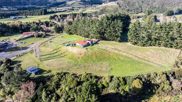 Views, Space & a Lifestyle Worth Moving For