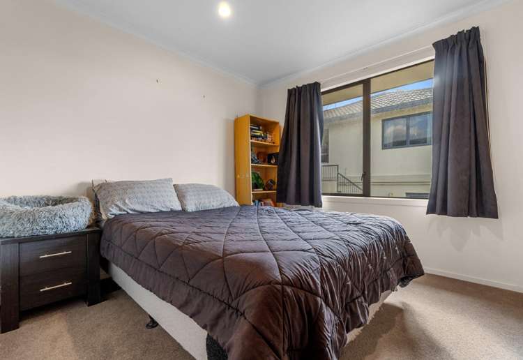 9 Guernsey Place Grandview Heights_14