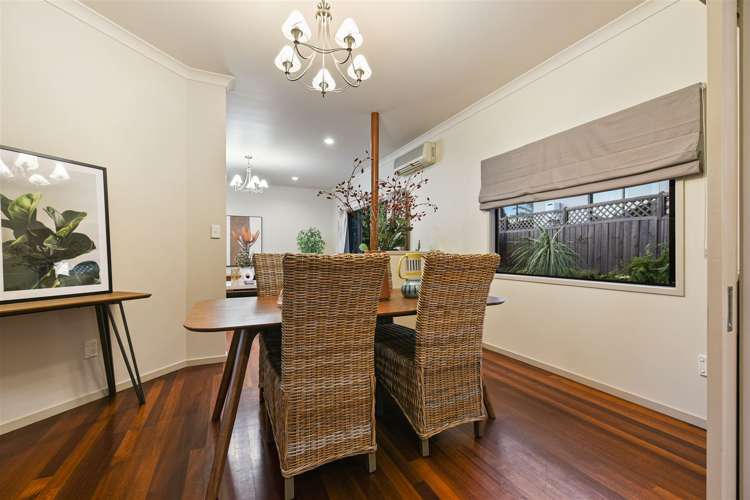 2 Keswick Crescent Huntington_10