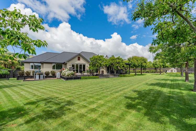 5 Orchard Grove East Taieri_26