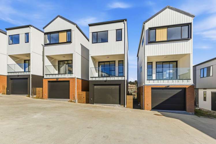 16 Vista Estate Boulevard Flat Bush_18