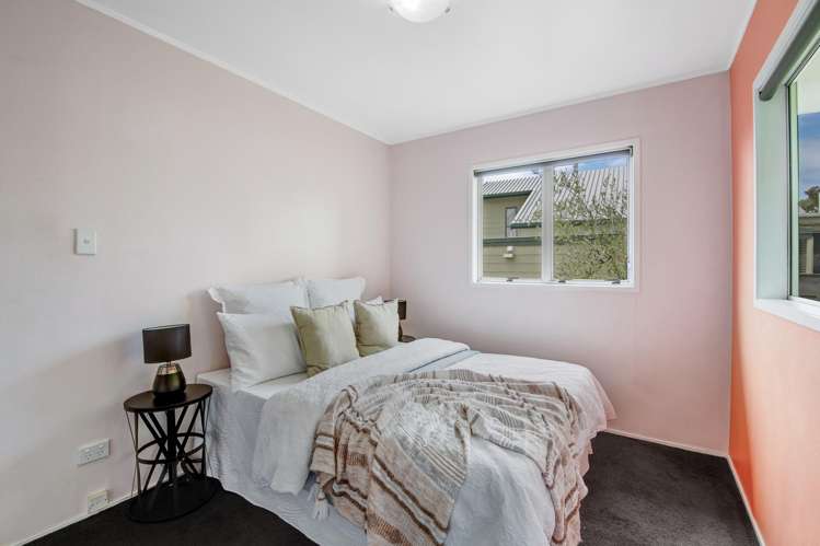 29 Oaktree Avenue Browns Bay_12