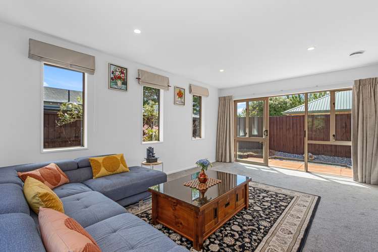 75a Farquhars Road Redwood_6