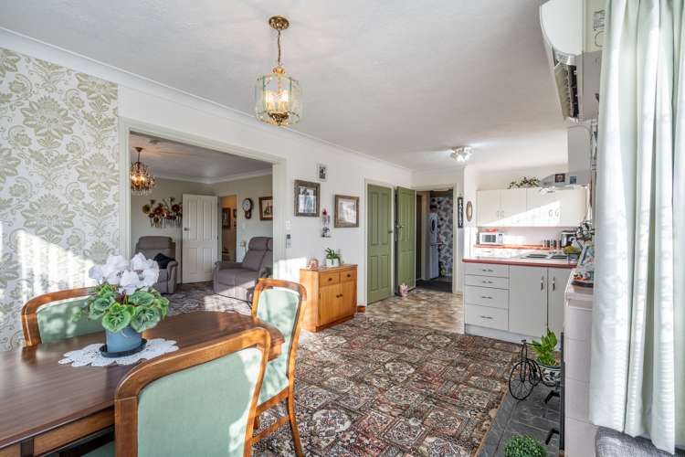 10 Edinburgh Crescent Waikiwi_6