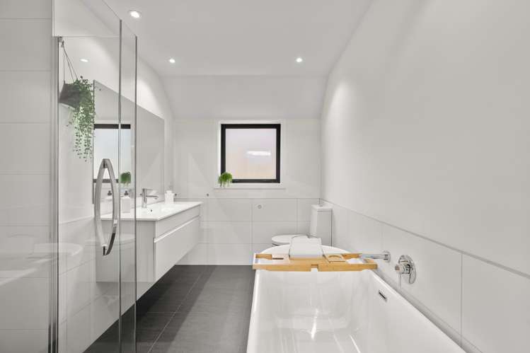 27c Falconer Rise Jacks Point_16