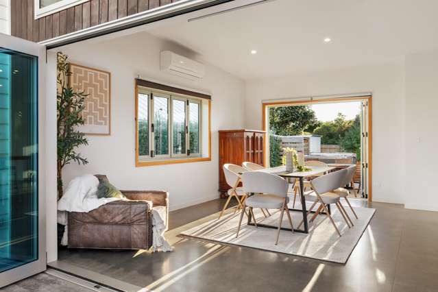 11 Beach Cove Wainui_4