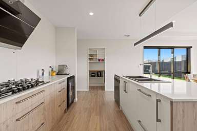 6 Te Raki Drive_3