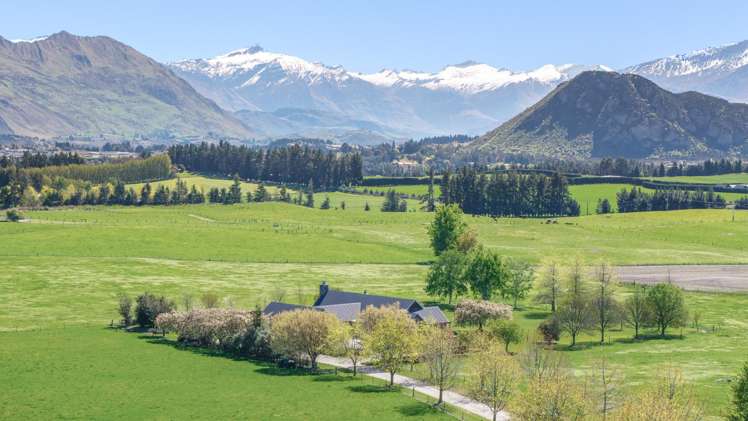38 Sarginson Lane Wanaka_15