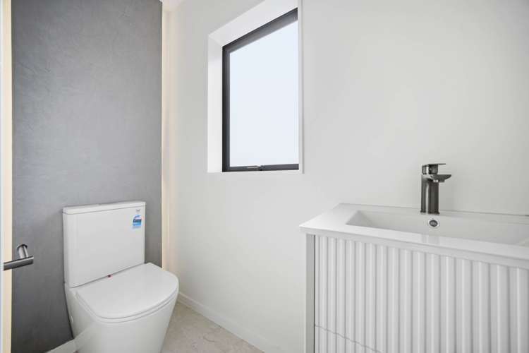 46A Range View Road Mt Albert_18