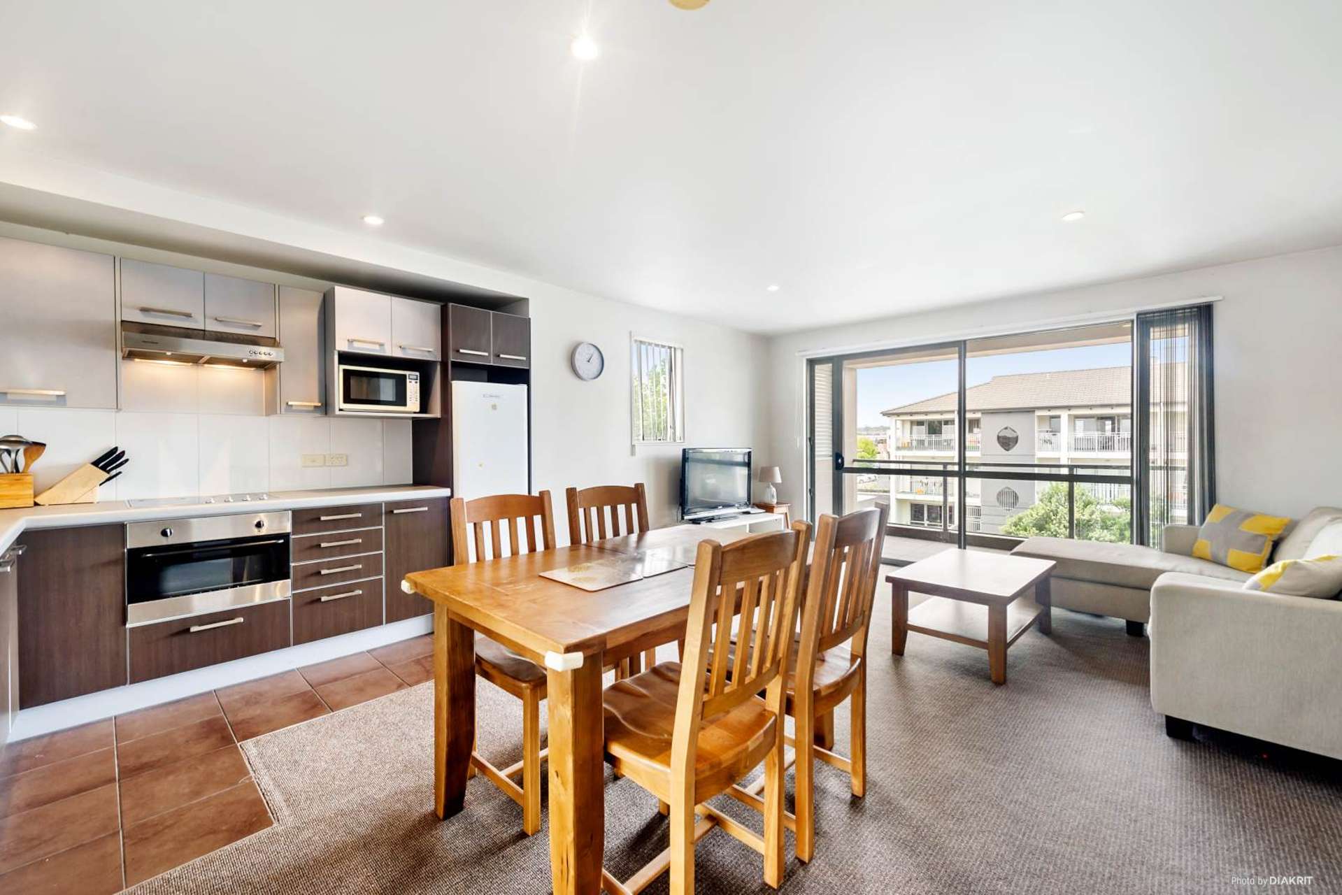 100c Michael Jones Drive Flat Bush_0