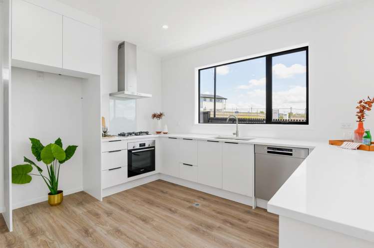 1/17 Halo Green Peacocke_8