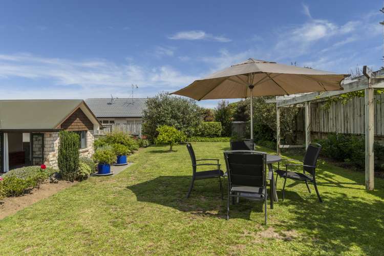 25 Manor Park Drive Pyes Pa_19