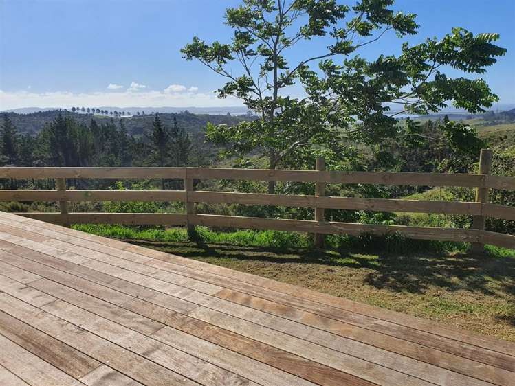 185 West Road Kaukapakapa_11