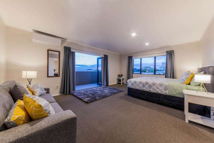 12/11 Freeman Way Manukau_8