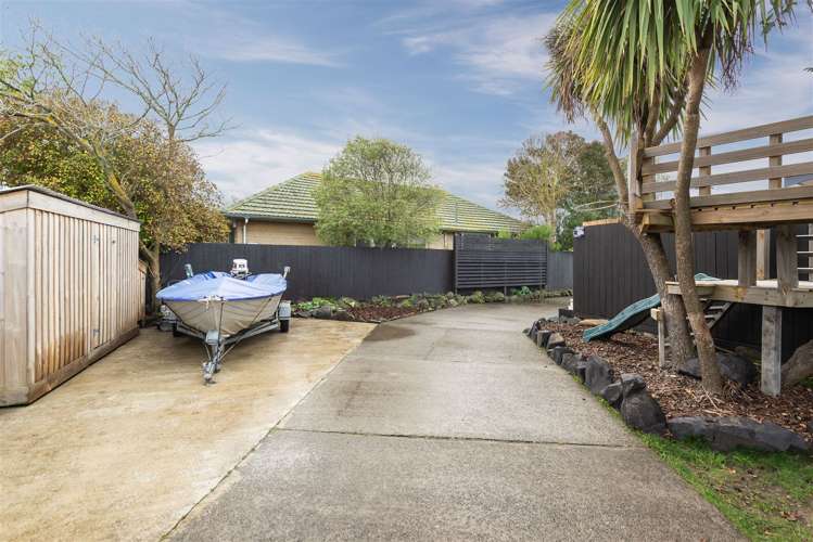 8 Otaki Place North New Brighton_19