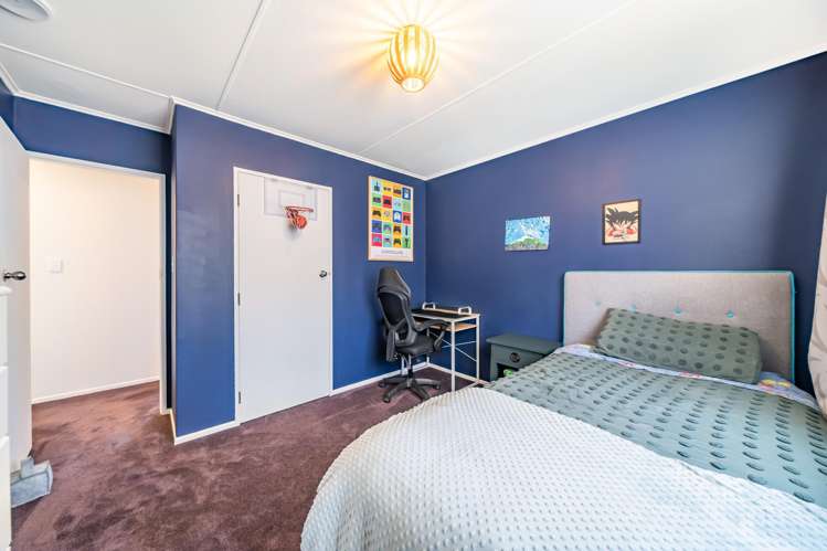 3 Newburn Grove Wainuiomata_14