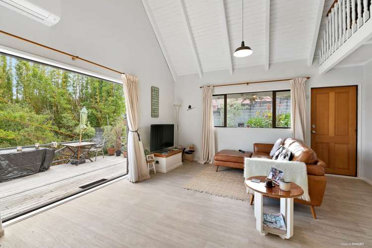 147a Whangaparaoa Road Red Beach_2