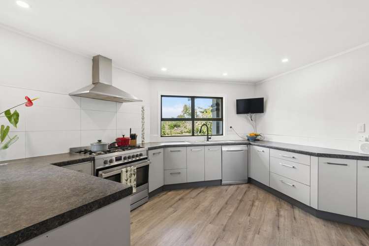 2237 State Highway 2 Maramarua_13