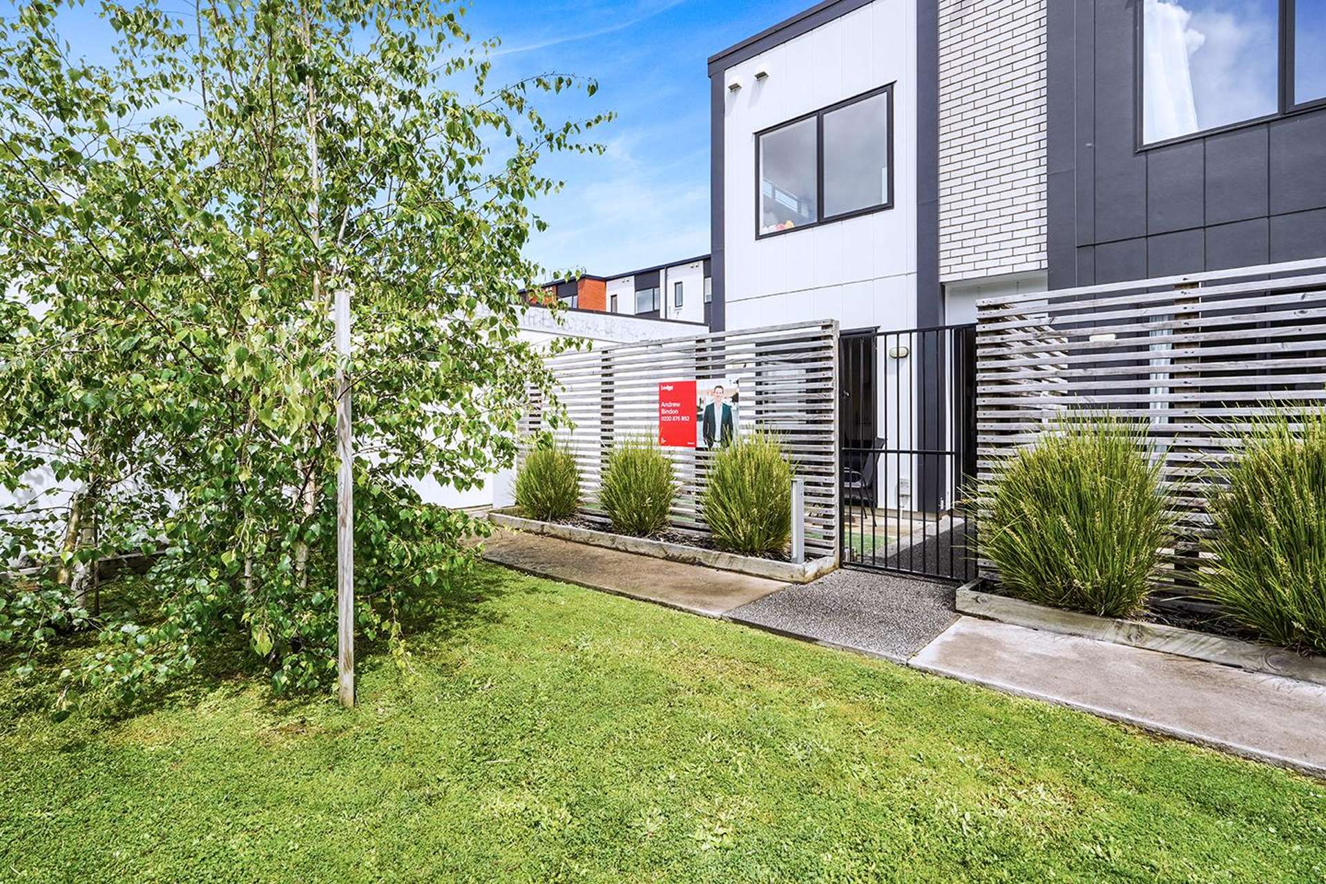 12/1 Vialou Street Hamilton Central_0