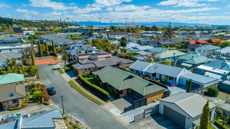 4 Di Pierri Way The Wood_17