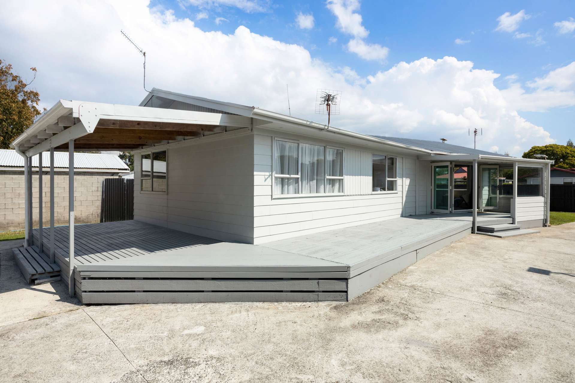 53 Karen Crescent Dinsdale_0