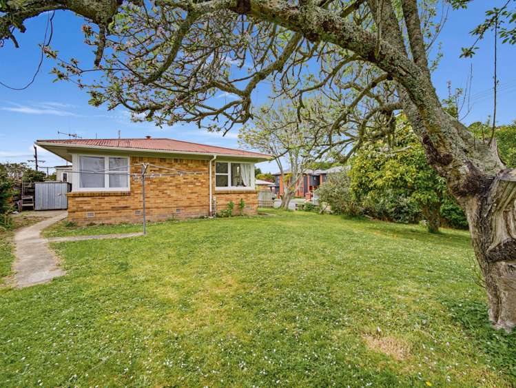 23 Southsea Crescent Silverdale_16