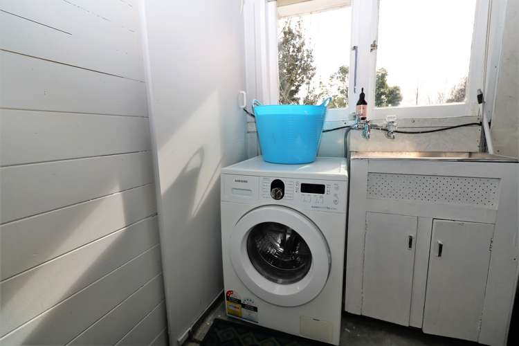 38 Victoria Street Carterton_17