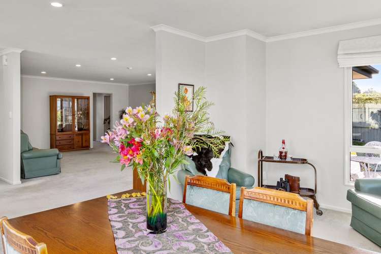 3 Avening Close Blenheim Central_7