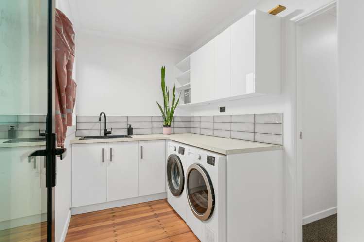 28 Kakanui Avenue Hillcrest_13