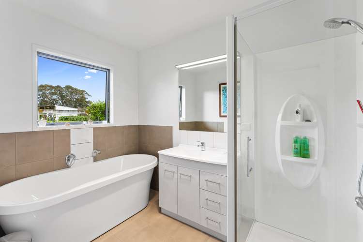 56 Harper Road Otaki_16