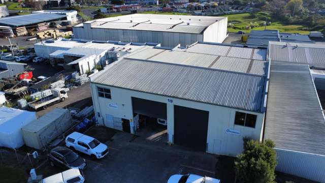 Standalone Industrial with Yard in Silverdale
