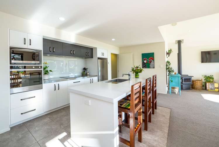 421 Belvedere Road Carterton_14