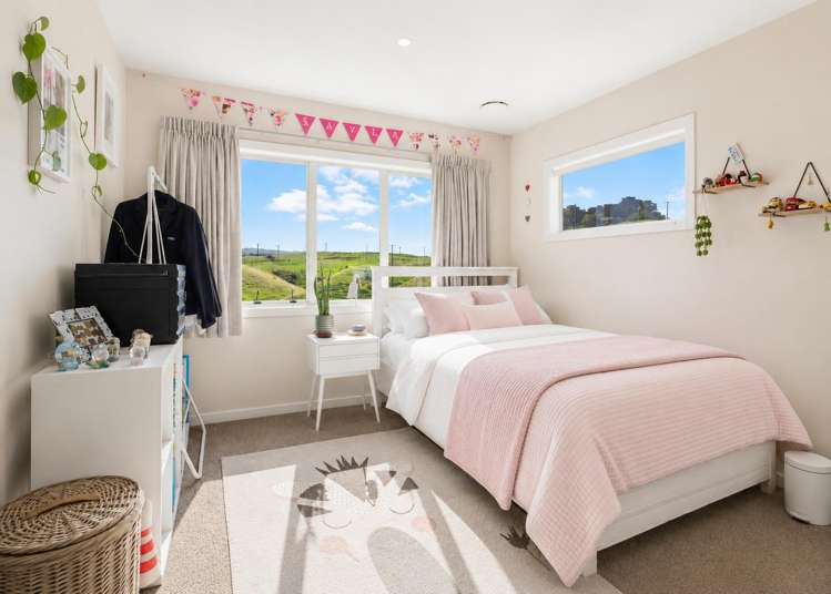 60 St Ives Drive Camborne_14