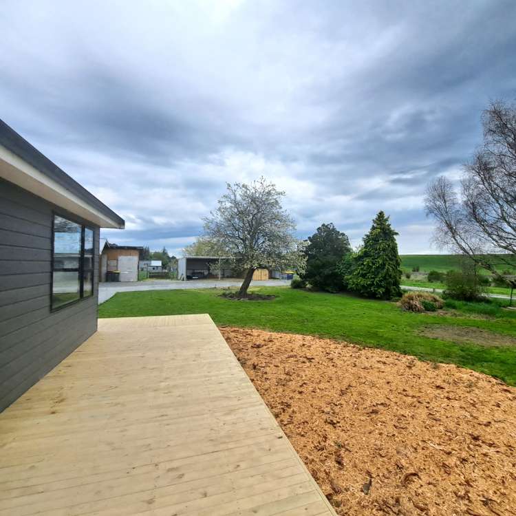 51 Allan Street Clinton and Surrounds_25