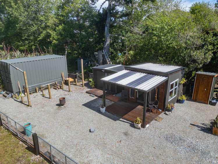 Pandora Avenue Camerons_25