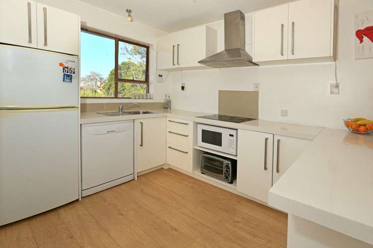 2/3204 Great North Road New Lynn_4