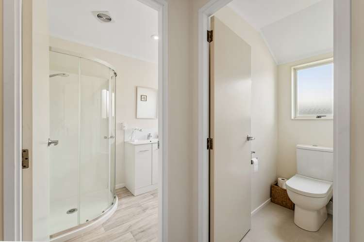 39 Lakeside Drive Orewa_24