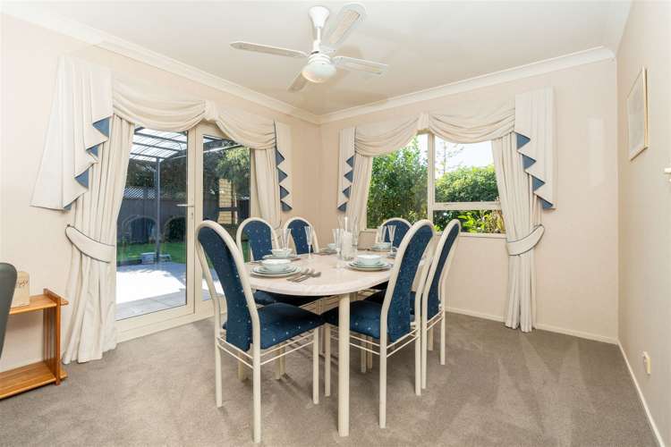 11 Toi Toi Place Flagstaff_16