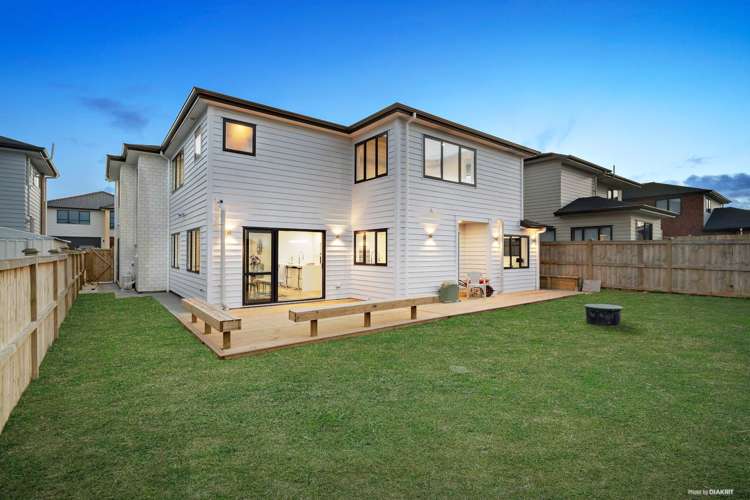 6 Eastfield Avenue Flat Bush_19