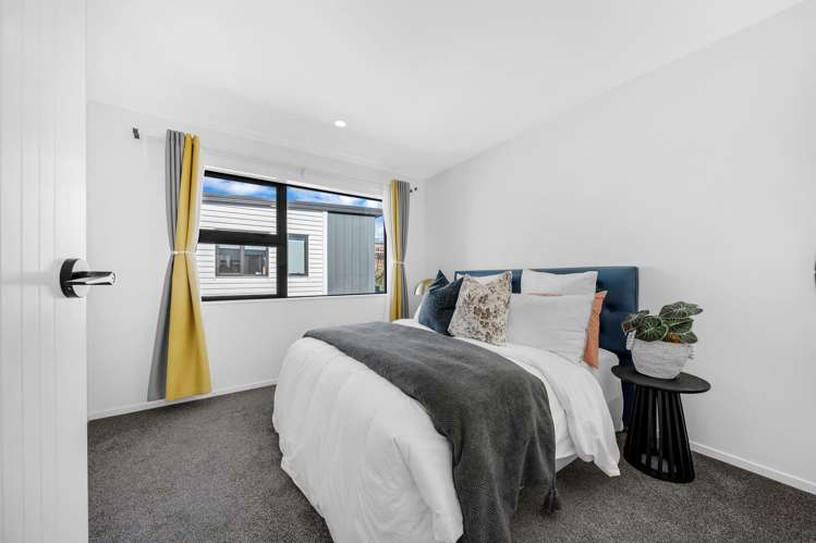 2/13 Grove Lane Pakuranga Heights_14