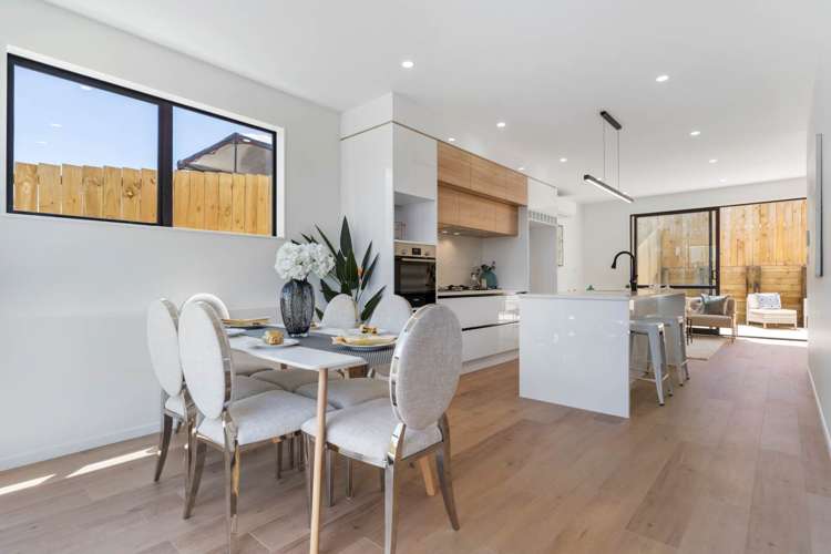 13b Tonkin Drive Sunnynook_5