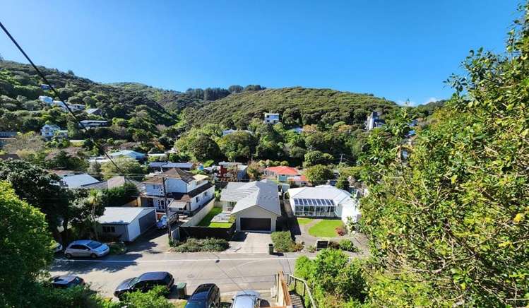 3/45 Airlie Road Plimmerton_1