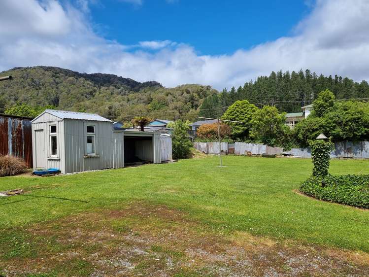 904 State Highway 7 Dobson_8