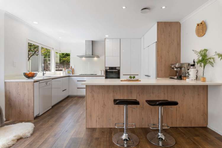 52 Alicia Road Somerville_8